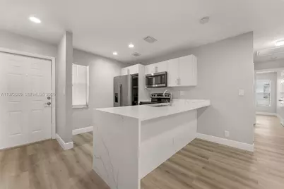 10379 NW 35th St #10379, Coral Springs, FL 33065 - Photo 7