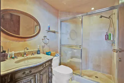 17555 Collins Ave #1701, Sunny Isles Beach, FL 33160 - Photo 33