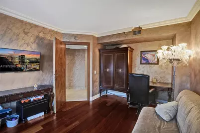 17555 Collins Ave #1701, Sunny Isles Beach, FL 33160 - Photo 27