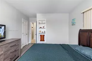 8121 SW 203rd St, Cutler Bay, FL 33189 - Photo 29