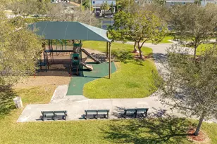 8121 SW 203rd St, Cutler Bay, FL 33189 - Photo 39