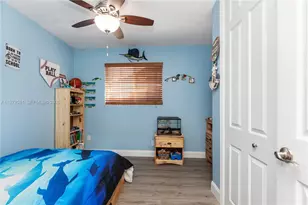 8121 SW 203rd St, Cutler Bay, FL 33189 - Photo 31