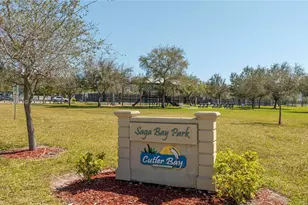 8121 SW 203rd St, Cutler Bay, FL 33189 - Photo 37