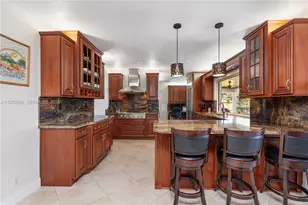 8121 SW 203rd St, Cutler Bay, FL 33189 - Photo 49