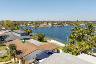 8121 SW 203rd St, Cutler Bay, FL 33189 - Photo 67