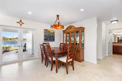 8121 SW 203rd St, Cutler Bay, FL 33189 - Photo 45