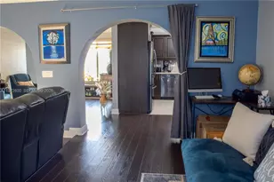 17221 NW 82nd Ave, Hialeah, FL 33015 - Photo 9