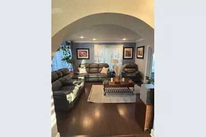 17221 NW 82nd Ave, Hialeah, FL 33015 - Photo 5