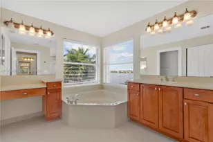 4546 SW 179th Way, Miramar, FL 33029 - Photo 13