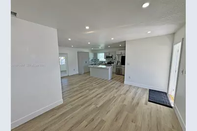 15715 SW 302nd Ter, Homestead, FL 33033 - Photo 5