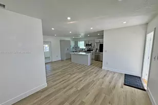 15715 SW 302nd Terrace, Homestead, FL 33033 - Photo 5