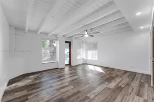 3965 SW 60th Ct, Miami, FL 33155 - Photo 13