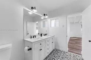 3965 SW 60th Ct, Miami, FL 33155 - Photo 17