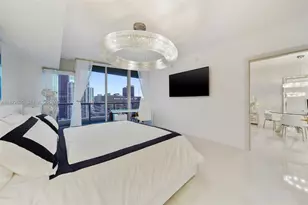 495 Brickell Ave, Miami, FL 33131 - Photo 21