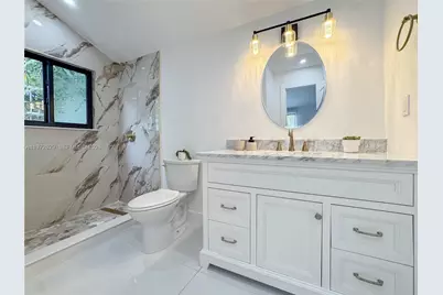 1035 NW 64th St, Miami, FL 33150 - Photo 13