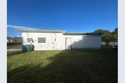 2944 NW 61st St, Miami, FL 33142 - Photo 5