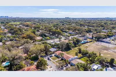 5730 SW 42nd Ter, South Miami, FL 33155 - Photo 7