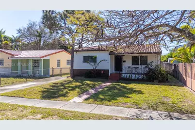 5730 SW 42nd Ter, South Miami, FL 33155 - Photo 1