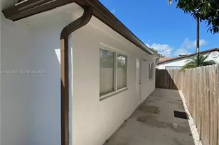 1907 McKinley St, Hollywood, FL 33020 - Photo 11