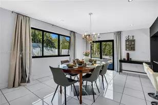 20220 Highland Lakes Blvd, Miami, FL 33179 - Photo 15