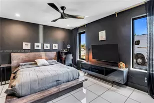 20220 Highland Lakes Blvd, Miami, FL 33179 - Photo 33