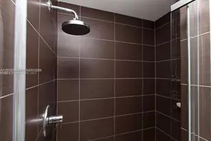 601 11th St, Miami Beach, FL 33139 - Photo 13