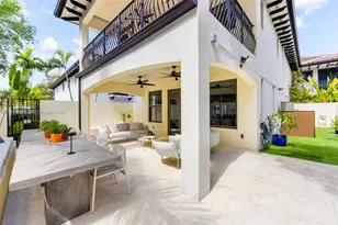 3020 McDonald St, Miami, FL 33133 - Photo 11