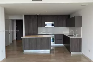 88 SW 7th St, Miami, FL 33130 - Photo 5