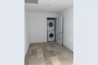 88 SW 7th St #2010, Miami, FL 33130 - Photo 11
