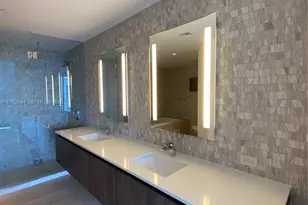 88 SW 7th St, Miami, FL 33130 - Photo 19