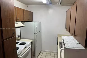 10836 N Kendall Dr, Miami, FL 33176 - Photo 7