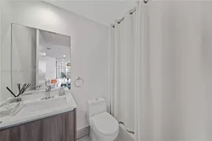 488 NE 18th St, Miami, FL 33132 - Photo 29