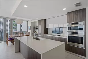 488 NE 18th St, Miami, FL 33132 - Photo 9