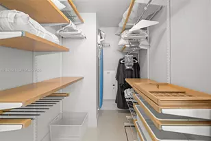 6801 Collins Ave, Miami Beach, FL 33141 - Photo 21