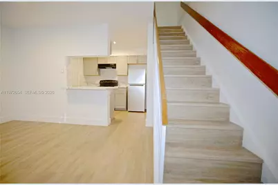 17425 NW 67th Pl #B-13, Hialeah, FL 33015 - Photo 3