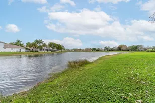 20839 NW 4 St, Pembroke Pines, FL 33029 - Photo 9