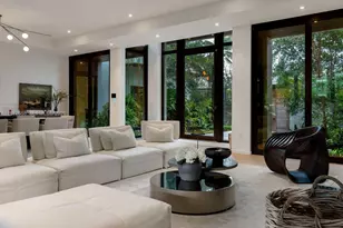 6850 Sunrise Ct, Coral Gables, FL 33133 - Photo 3