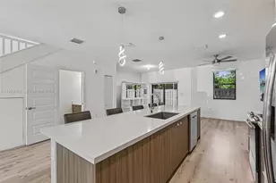 10455 NW 82nd St, Doral, FL 33178 - Photo 9
