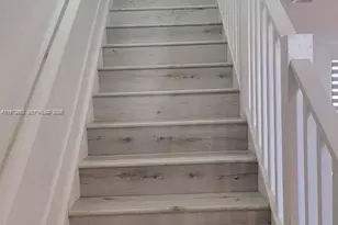 10455 NW 82nd St, Doral, FL 33178 - Photo 7