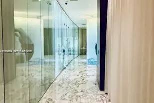 475 Brickell Ave, Miami, FL 33131 - Photo 19
