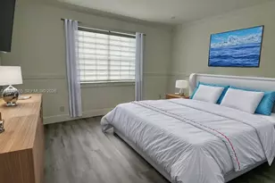 365 SW 86th Ave, Pembroke Pines, FL 33025 - Photo 7