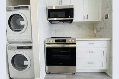 365 SW 86th Ave #205, Pembroke Pines, FL 33025 - Photo 11