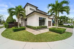 15450 NW 88th Ave, Miami Lakes, FL 33018 - Photo 29