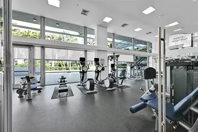 2950 NE 188th St #534, Aventura, FL 33180 - Photo 31