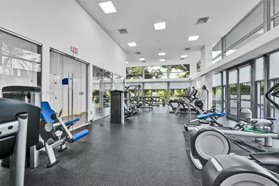 2950 NE 188th St #534, Aventura, FL 33180 - Photo 25