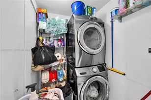 2950 NE 188th St, Aventura, FL 33180 - Photo 23