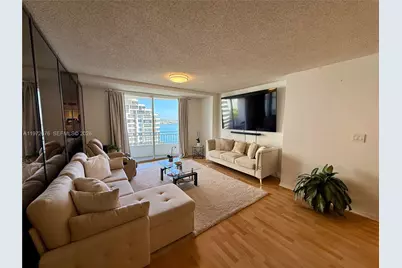 770 Claughton Island Dr #1209, Miami, FL 33131 - Photo 3