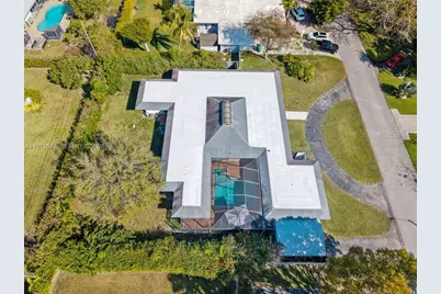 13780 SW 73rd Ct, Palmetto Bay, FL 33158 - Photo 47