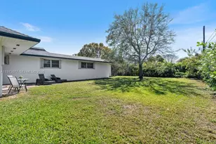 13780 SW 73rd Ct, Palmetto Bay, FL 33158 - Photo 29