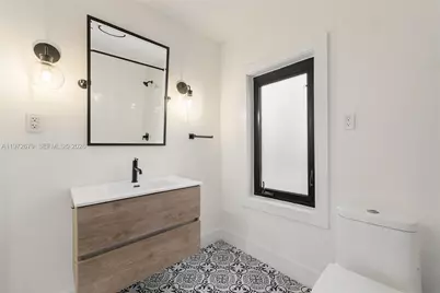 7111 SW 63rd Ave, South Miami, FL 33143 - Photo 17